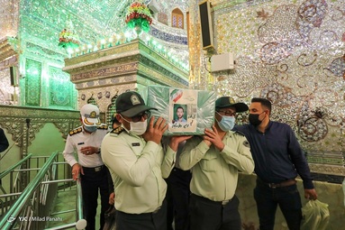 تشییع اولین شهید ناجا در ۱۴۰۰ - حرم مطهر شاهچراغ (ع) شیراز