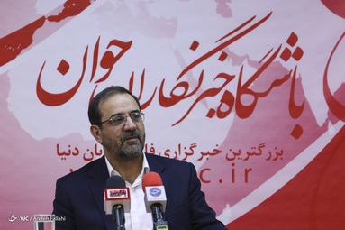 بازدید محمد عباسی از باشگاه خبرنگاران جوان