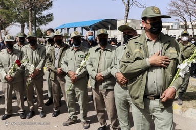 تشییع و خاکسپاری محیط بانان زنجانی