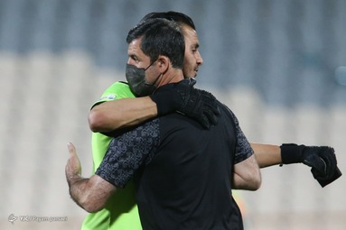 لیگ برتر فوتبال / پرسپولیس ۲ - نساجی ۰