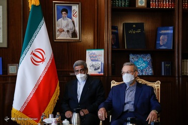 دیدار چانگ سای کِیون، نخست وزیر کره جنوبی با علی لاریجانی مشاور رهبر انقلاب