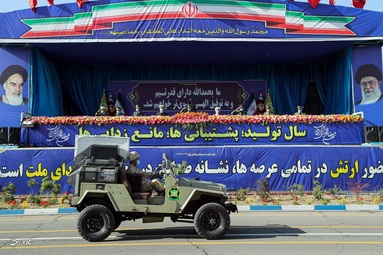 مراسم رژه خودرویی روز ارتش جمهوری اسلامی ایران با حضور فرماندهان ارتش