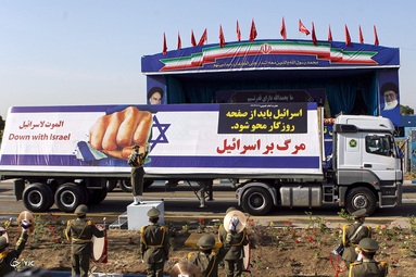 مراسم رژه خودرویی روز ارتش جمهوری اسلامی ایران با حضور فرماندهان ارتش