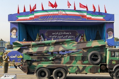 مراسم رژه خودرویی روز ارتش جمهوری اسلامی ایران با حضور فرماندهان ارتش