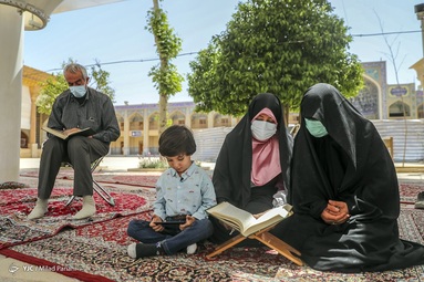 مراسم جزخوانی قرآن کریم در ماه مبارک رمضان - شیراز