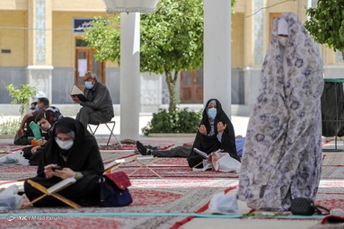 مراسم جزخوانی قرآن کریم در ماه مبارک رمضان - شیراز