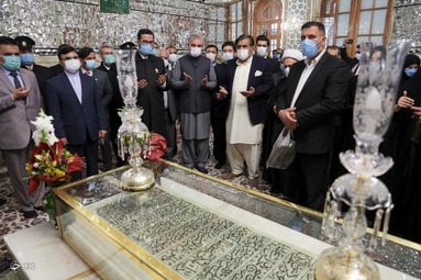 دیدار شاه محمود قریشی، وزیر امور خارجه پاکستان با حجت الاسلام احمد مروی، تولیت آستان قدس رضوی
