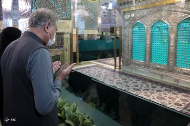 دیدار شاه محمود قریشی، وزیر امور خارجه پاکستان با حجت الاسلام احمد مروی، تولیت آستان قدس رضوی