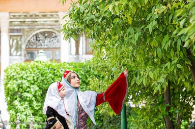 شمیم بهارنارنج در باغ‌های شهرراز