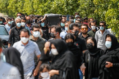 تشییع و تدفین پیکر بازیگر سینما و خبرنگار باشگاه خبرنگاران جوان، مرحوم اشکان منصوری - جهرم استان فارس