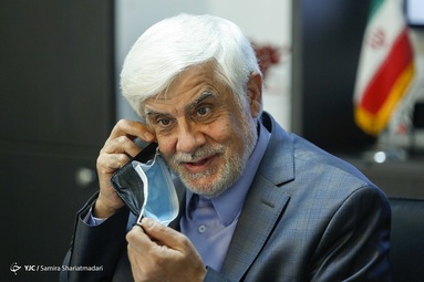 نشست خبری محمدرضا عارف، رییس بنیاد امید ایرانیان