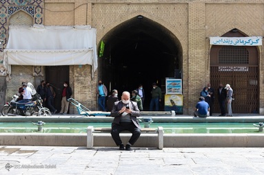تعطیلی ادامه دار مغازه ها و کسبه در بازار میدان نقش جهان - اصفهان