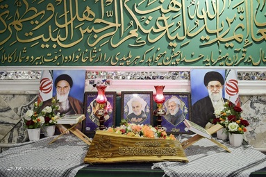 رونمایی از سکه یادبود طلا و نقره سردار شهید حاج قاسم سلیمانی - کرمان