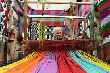 کارگران را باید قشر پرتلاش کشور در عرصه های مختلف اقتصادی و موتور محرک تولید نامید.