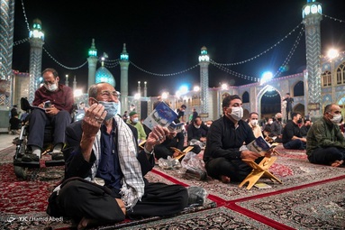 احیای شب نوزدهم رمضان - امامزاده هلال‌ بن‌ علی‌(ع) آران و بیدگل