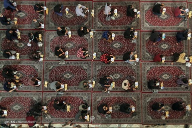احیای شب نوزدهم رمضان - امامزاده هلال‌ بن‌ علی‌(ع) آران و بیدگل