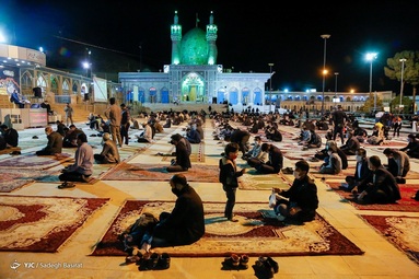 مراسم احیای شب نوزدهم رمضان - امامزاده شاه رضا(ع) شهرضا