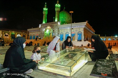 مراسم احیای شب نوزدهم رمضان - امامزاده شاه رضا(ع) شهرضا