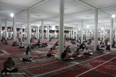 مراسم احیا شب قدر بیست و یکم رمضان - سنندج