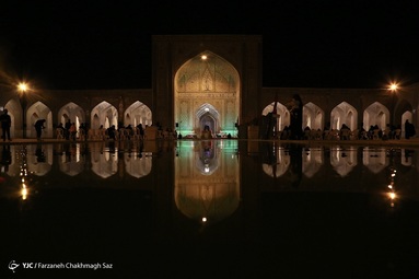 مراسم احیای شب  قدر بیست و سوم رمضان - مسجد وکیل شیراز