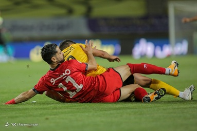 لیگ برتر فوتبال/ سپاهان ۱ - پرسپولیس ۱
