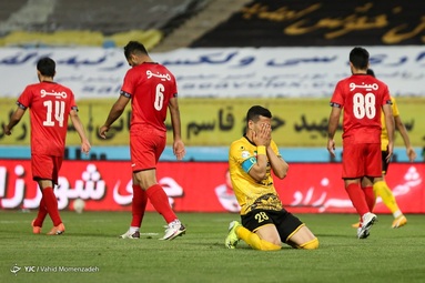 لیگ برتر فوتبال/ سپاهان ۱ - پرسپولیس ۱