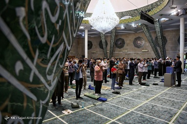اقامه نماز عیدسعیدفطر - دانشگاه تهران