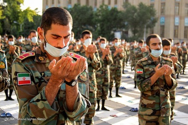 اقامه نماز عیدسعیدفطر - دانشگاه افسری امام علی (ع)
