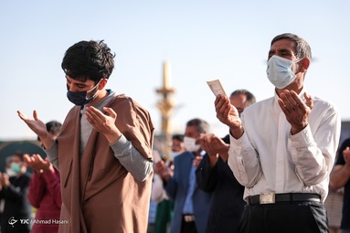 اقامه نماز عید سعید فطر - حرم مطهر رضوی (ع)
