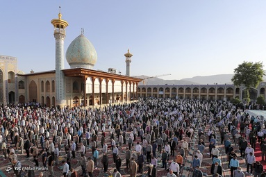 اقامه نماز عید سعید فطر - حرم شاهچراغ (ع)