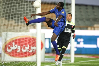شهرآورد ۹۵/ پرسپولیس ۱ - استقلال ۰