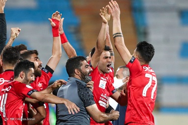 شهرآورد ۹۵/ پرسپولیس ۱ - استقلال ۰