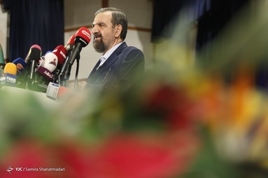 حضور محسن رضایی دبیر مجمع تشخیص مصلحت نظام  در آخرین روز ثبت نام داوطلبان انتخابات ۱۴۰۰