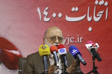 نشست خبری مهندس مهدی چمران در محل باشگاه خبرنگاران جوان