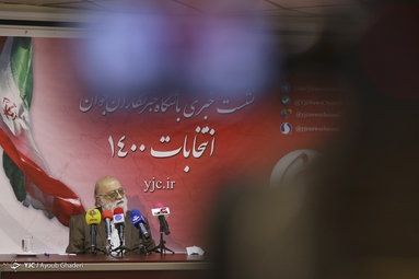نشست خبری مهندس مهدی چمران در محل باشگاه خبرنگاران جوان