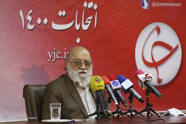 نشست خبری مهندس مهدی چمران در محل باشگاه خبرنگاران جوان