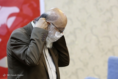 نشست خبری مهندس مهدی چمران در محل باشگاه خبرنگاران جوان