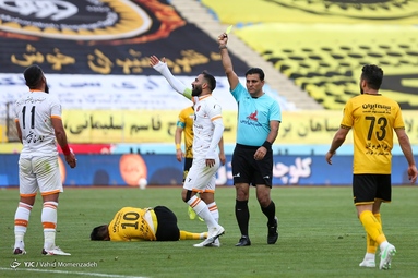 لیگ برتر فوتبال/ سپاهان ۵ - مس رفسنجان ۱