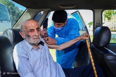 اجرای واکسیناسیون کرونا برای سالمندان - روستای نودیجه گرگان