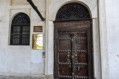 عمارت طاهری از جمله آثار تاریخی دوره قاجاریه است که موزه مردم شناسی بوشهر نام گرفته است