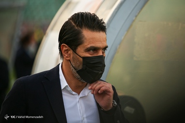 در چارچوب رقابت‌های لیگ برتر تیم‌های فوتبال ذوب آهن - پرسپولیس   به مصاف هم رفتند