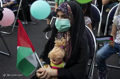 گردهم‌‎آیی کودکان و نوجوانان تهرانی به نشان دوستی و همدلی با کودکان غزه - میدان فلسطین