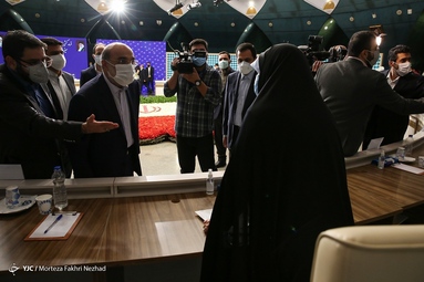 مراسم قرعه کشی برنامه سیزدهمین دوره ریاست جمهوری در رسانه ملی