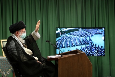 ارتباط تصویری مقام معظم رهبری با نمایندگان مجلس شورای اسلامی