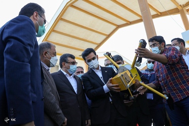 مراسم رونمایی از دو پهپاد پستی جدید «هدا و هادی» توسط محمدجواد آذری جهرمی وزیر ارتباطات  -جزیره کیش