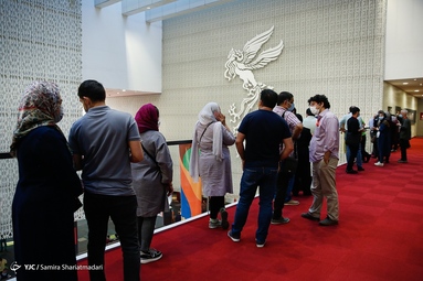 دومین روز سی‌وهشتمین جشنواره جهانی فیلم فجر - پردیس سینمایی چارسو