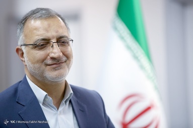 حضور علیرضا زاکانی داوطلب ریاست جمهوری در رسانه ملی
