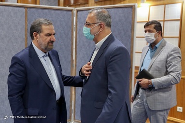 حضور محسن رضایی داوطلب ریاست جمهوری در رسانه ملی