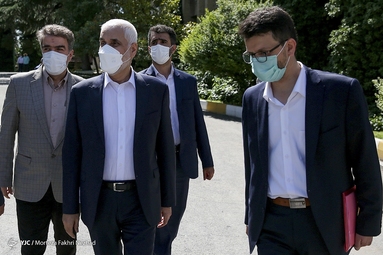 حضور محسن مهرعلیزاده داوطلب ریاست جمهوری در رسانه ملی