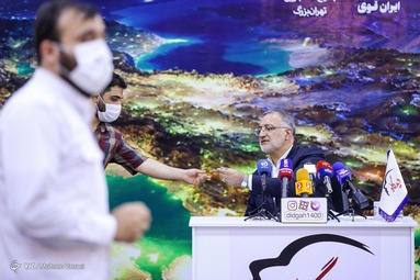 «علیرضا زاکانی» داوطلب سیزدهمین دوره انتخابات ریاست جمهوری در جلسه پرسش و پاسخ با دانشجویان دانشگاه‌های تهران